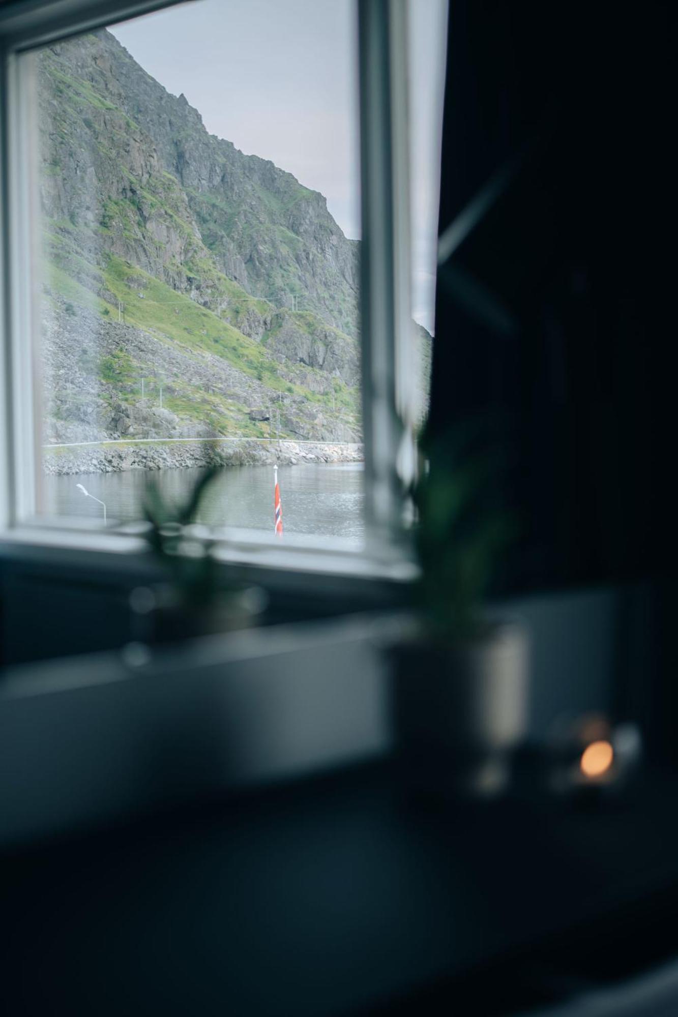 Live Lofoten Hotel Stamsund Exterior photo