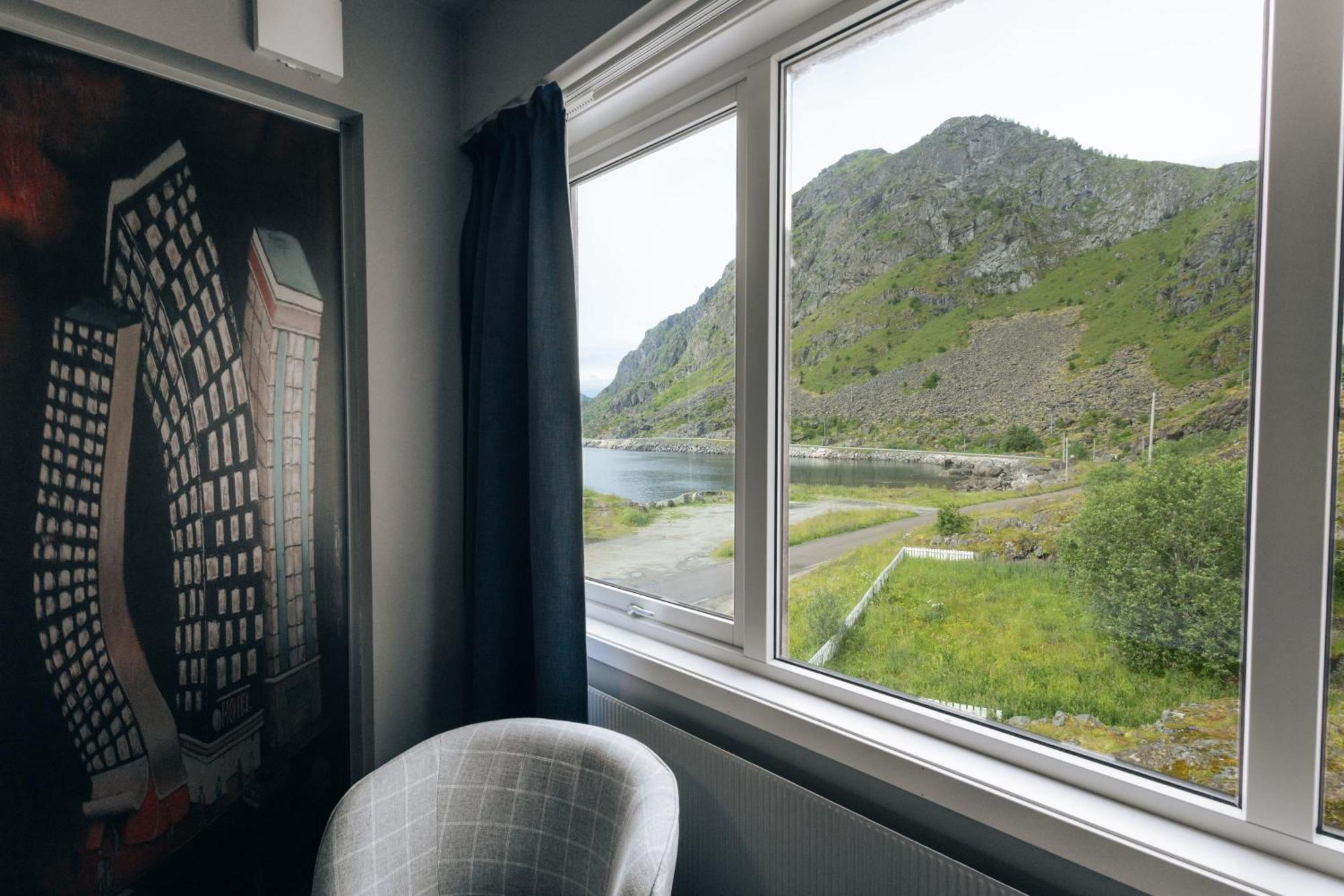 Live Lofoten Hotel Stamsund Exterior photo