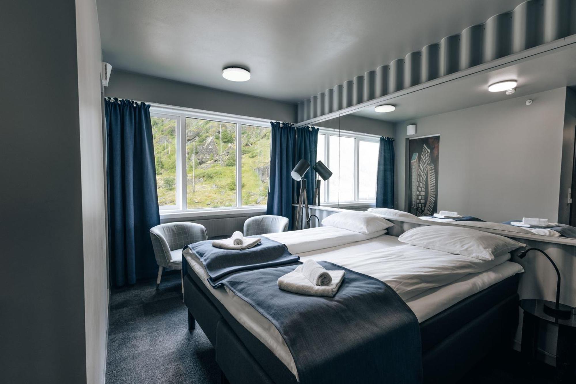 Live Lofoten Hotel Stamsund Exterior photo